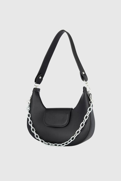 НОВО! ЛИКВИДАЦИЯ! Дамска чанта хобо с метална верижка в цвят черно
