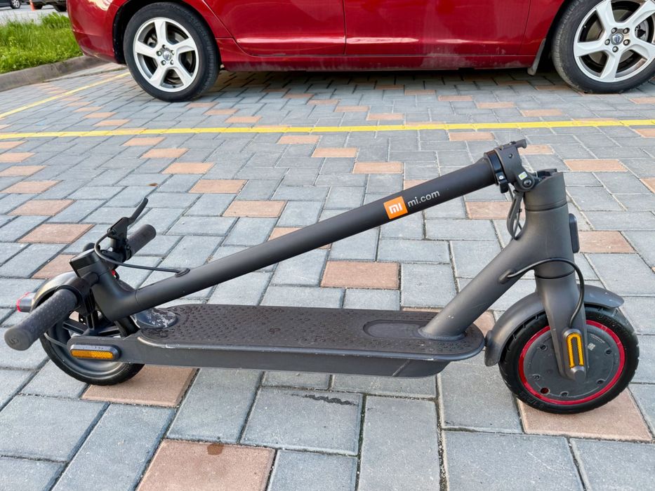 Xiaomi Mi Electric Scooter Pro 2 - trotineta electrica - 300 W - 45 km