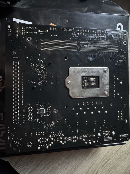 Procesor intel i7 10700F