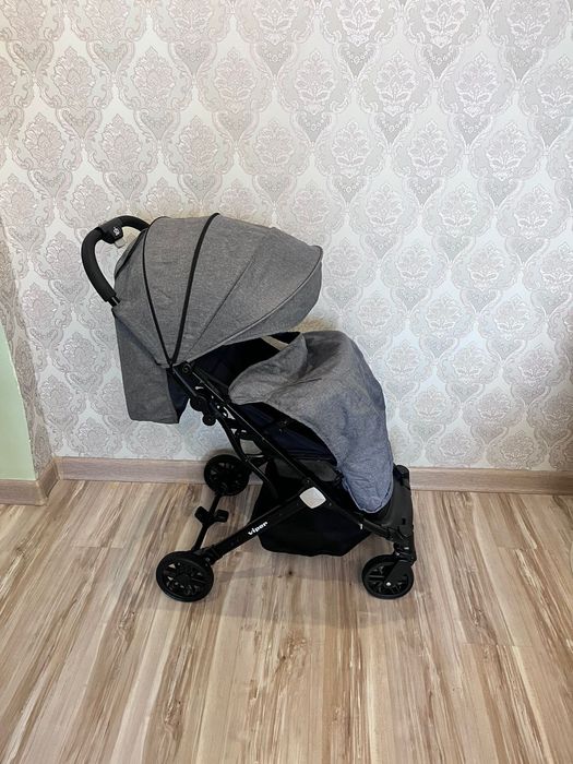 Коляска прогулочная