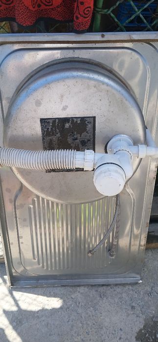 Мивка кухненска.