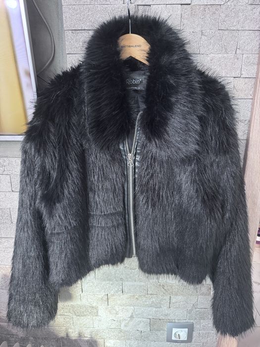 Палто с косъм размер M