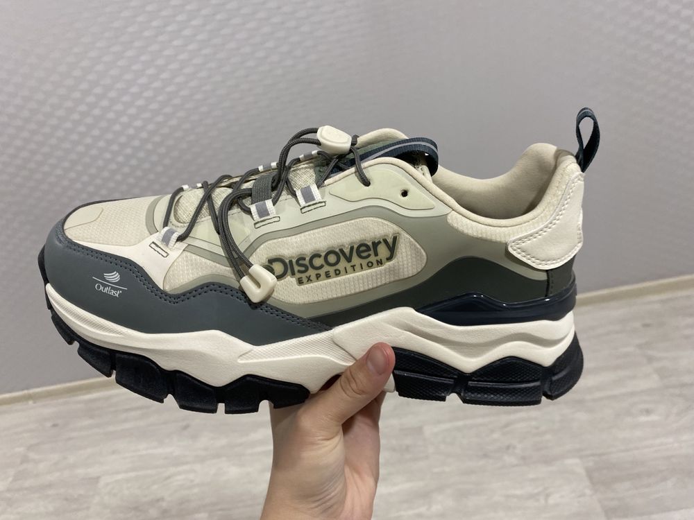 Продам кроссовки Discovery Expedition BUCKET GORPCORE V2 из кореи