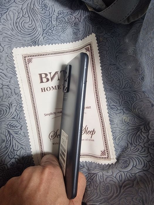 Redmi 10 6/128 с коробкой