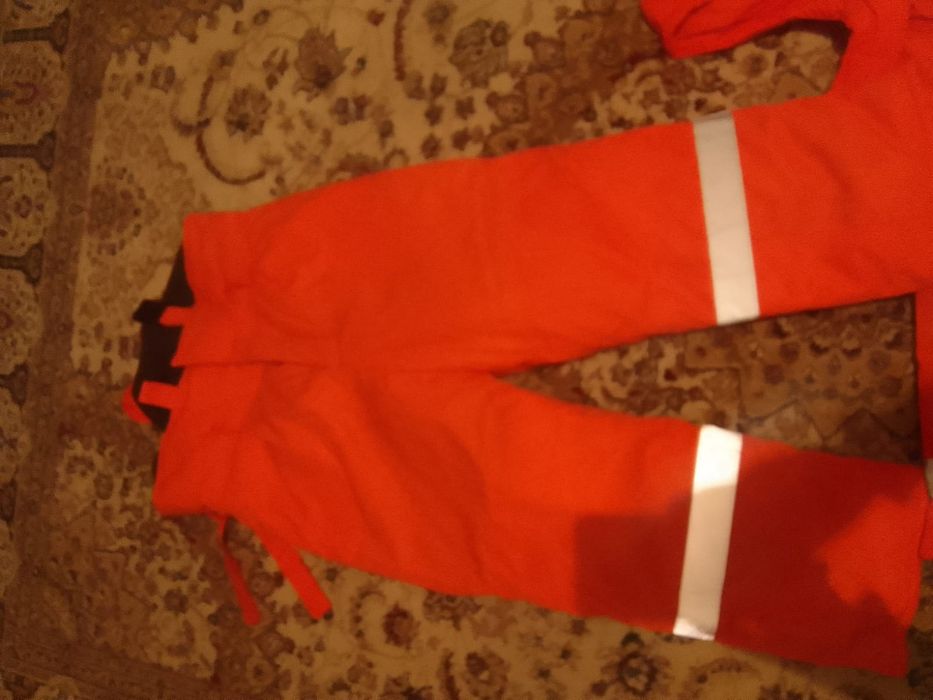 продам зимнюю форму