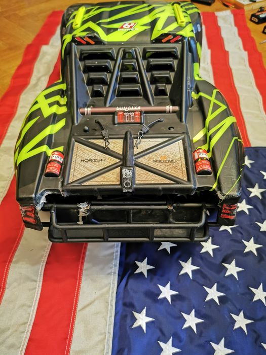 RC automodel 1/7 Arrma Mojave 6s V2 2024