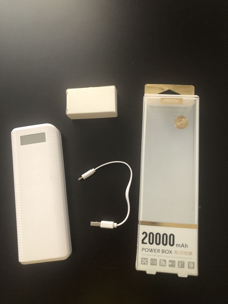 Внешний аккумулятор mah POWER 20000