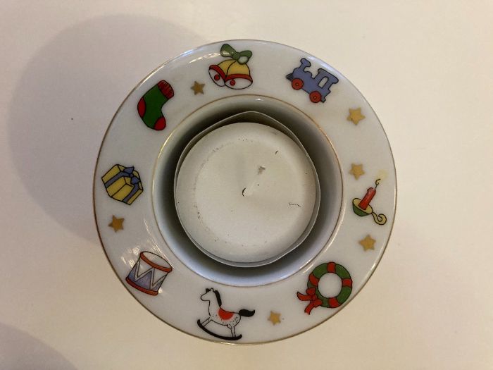 decoratiune camera copil portelan suport lumanare pictat in Bavaria