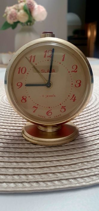 Ceas de masă Slava, stare original
