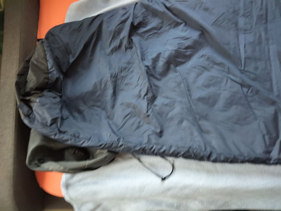 Vând de sac dormit