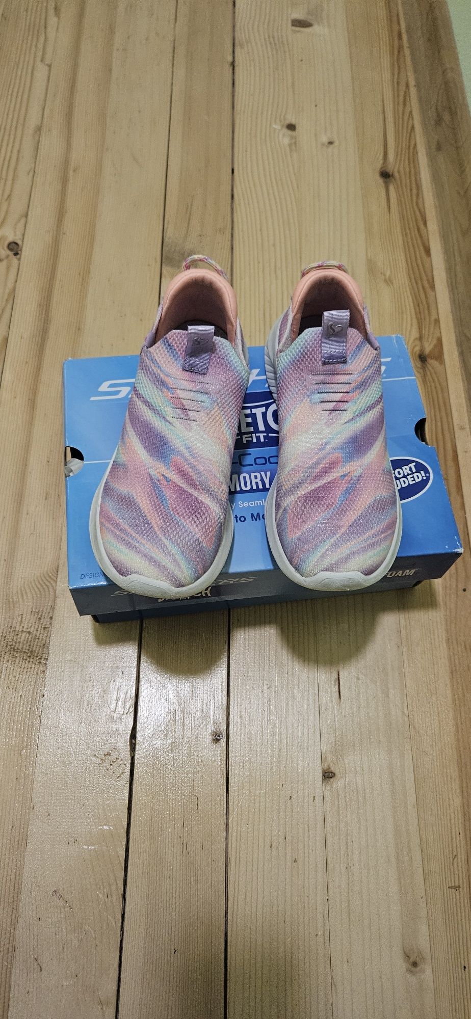 Маратонки тип терлици skechers