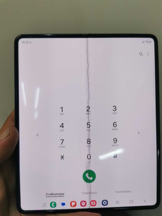 Samsung Galaxy Z Fold 3 Цял или на части