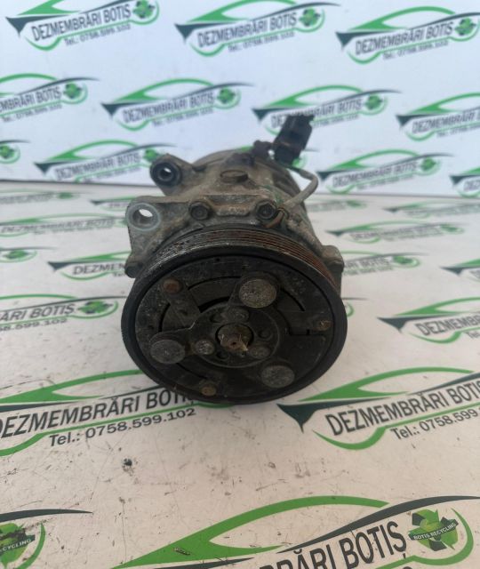 Compresor AC 1J0 820 803 K Volkswagen VW Golf a 4-a generatie