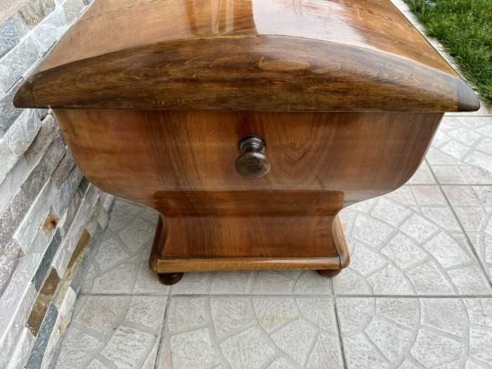 Piesa de exceptie-cufar lemn masiv-intarsii trandafir-Anglia