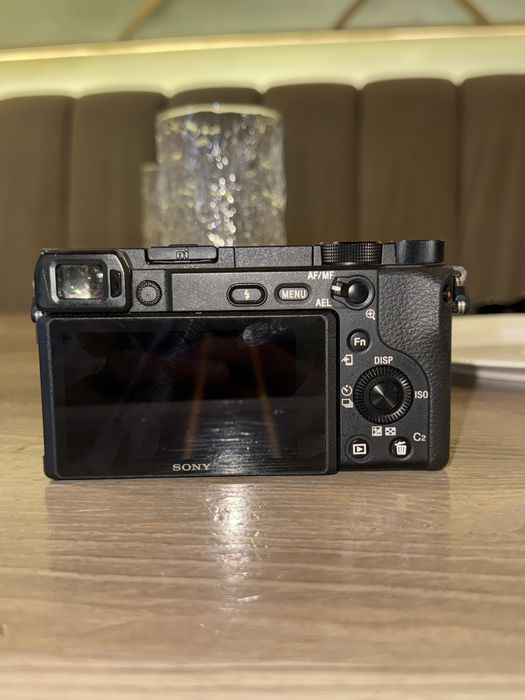 Sony alpha  ilce 6400  kit