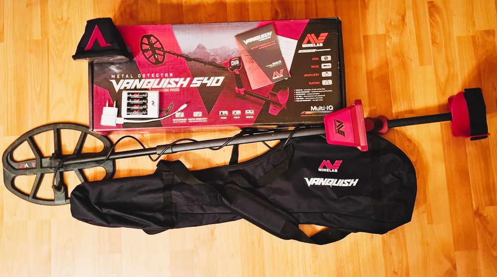 Detector de metale Minelab Vanquish 540, multifrecventa, MULTI-IQ