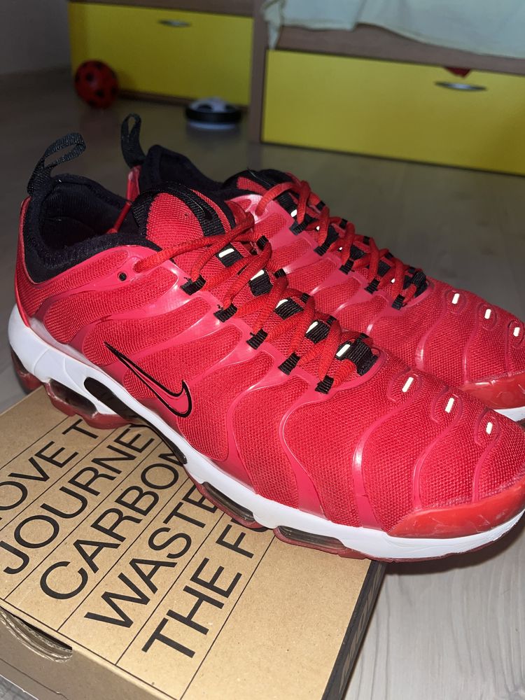 nike tn ultra red