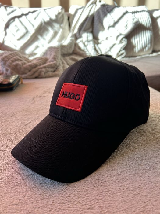 Шапка с козирка