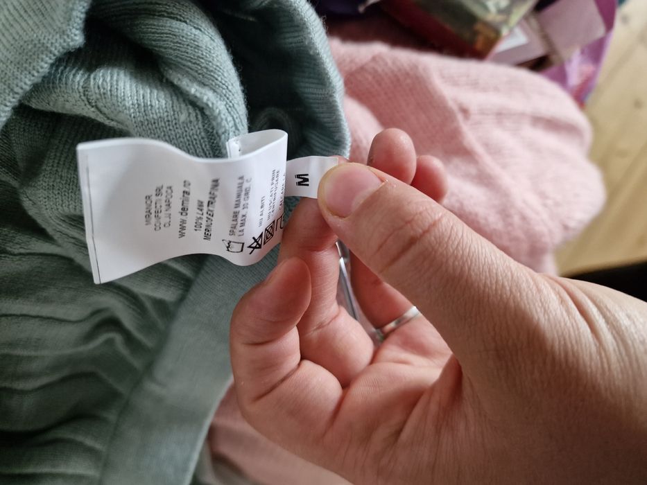 Fusta Demira 100% lana