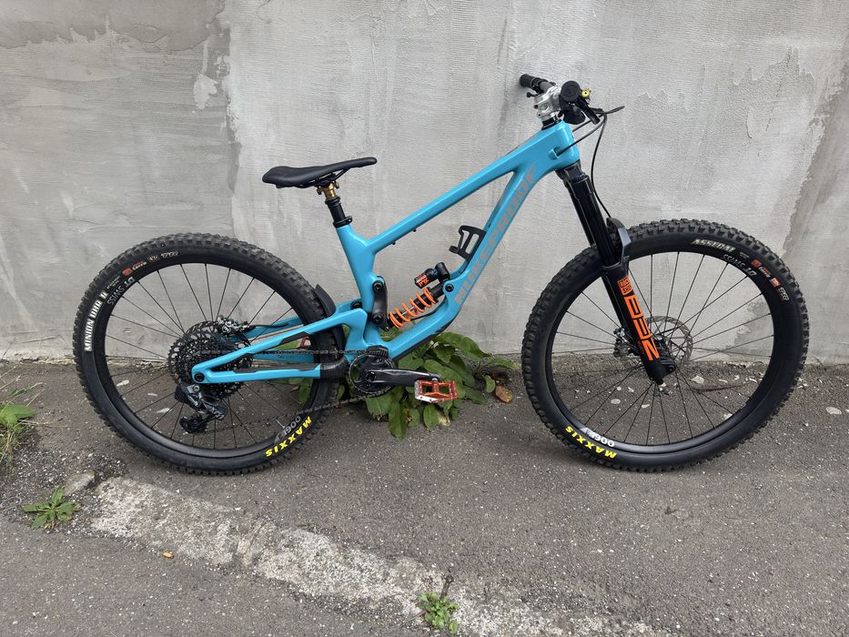 Nukeproof Giga 297