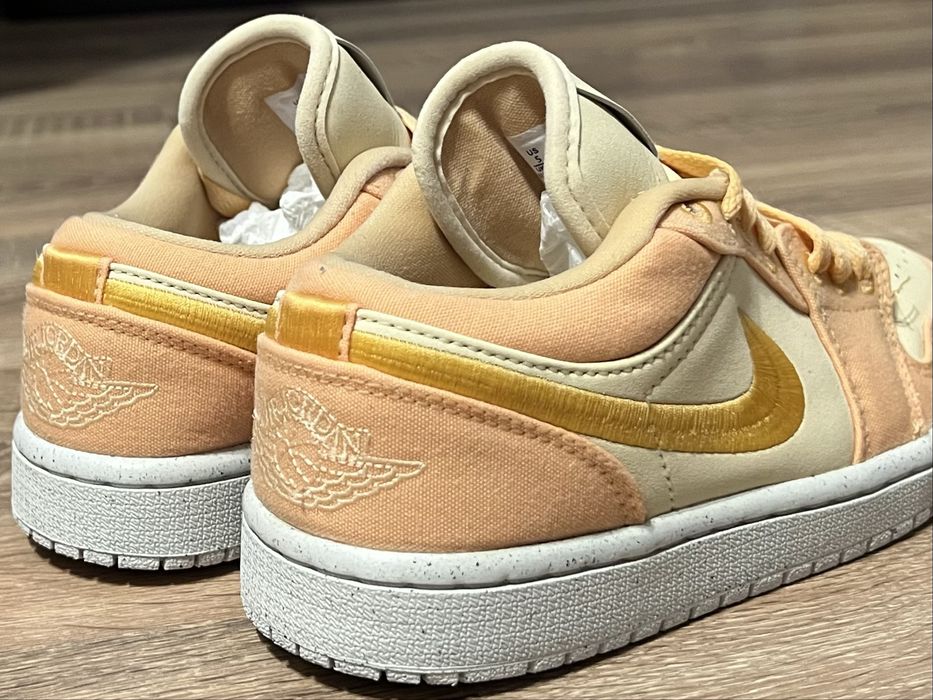 Jordan 1 Low Celestial Gold… marime 35,5