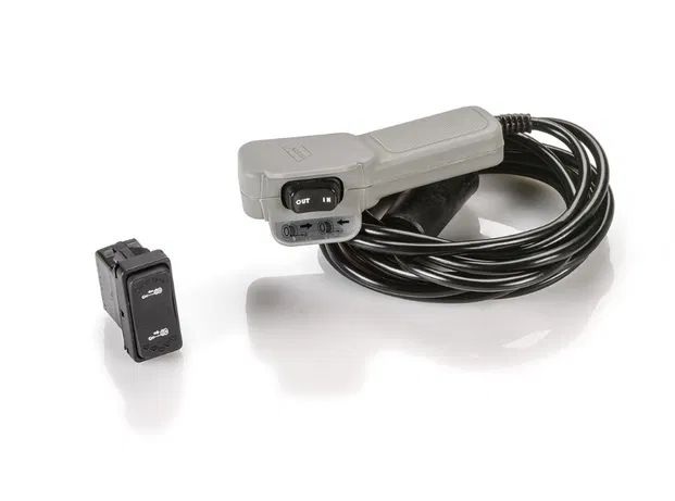 Troliu ATV Warn Cabestan Winch VRX 45 cablu metalic 2041 kg (4500 lb)