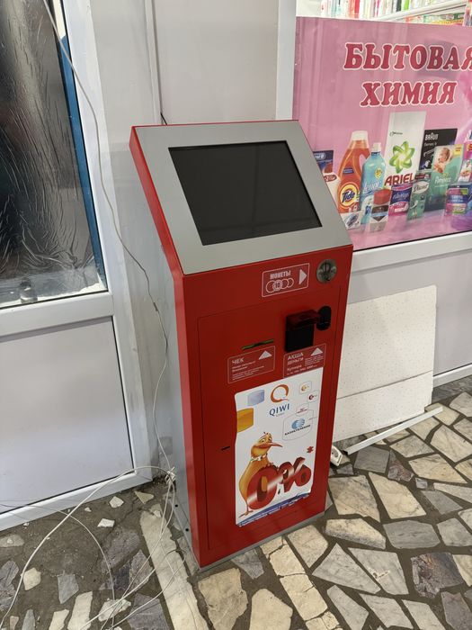 Сейф железный с замком
