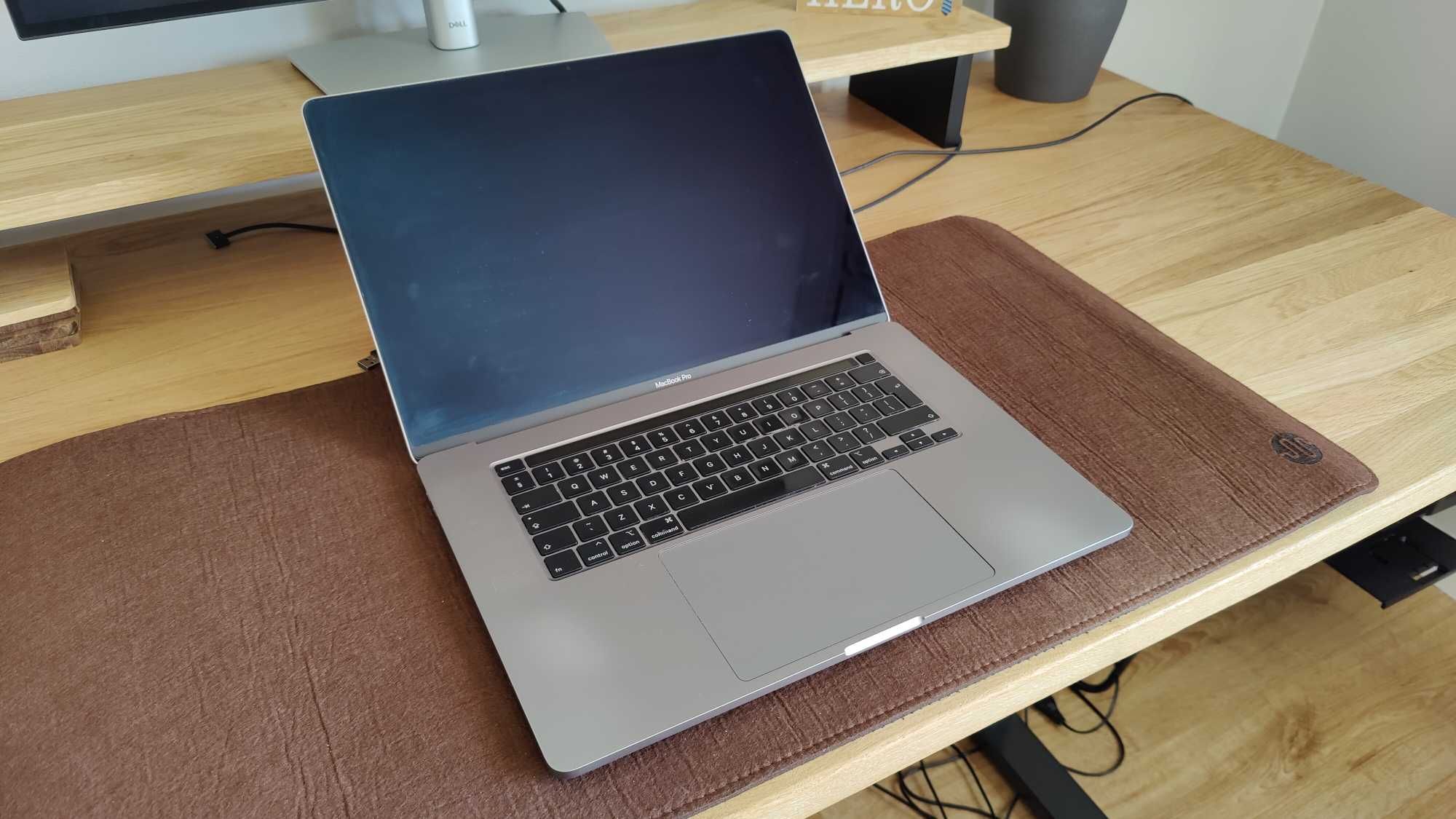 Laptop Macbook Pro 16" 2019 I7 16GB SSD 500 Touch Bar
