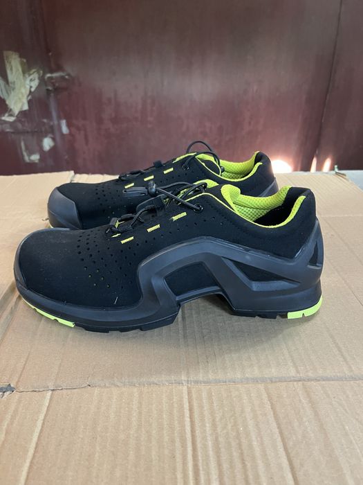 Vand pantofi protectie Uvex marimea 44