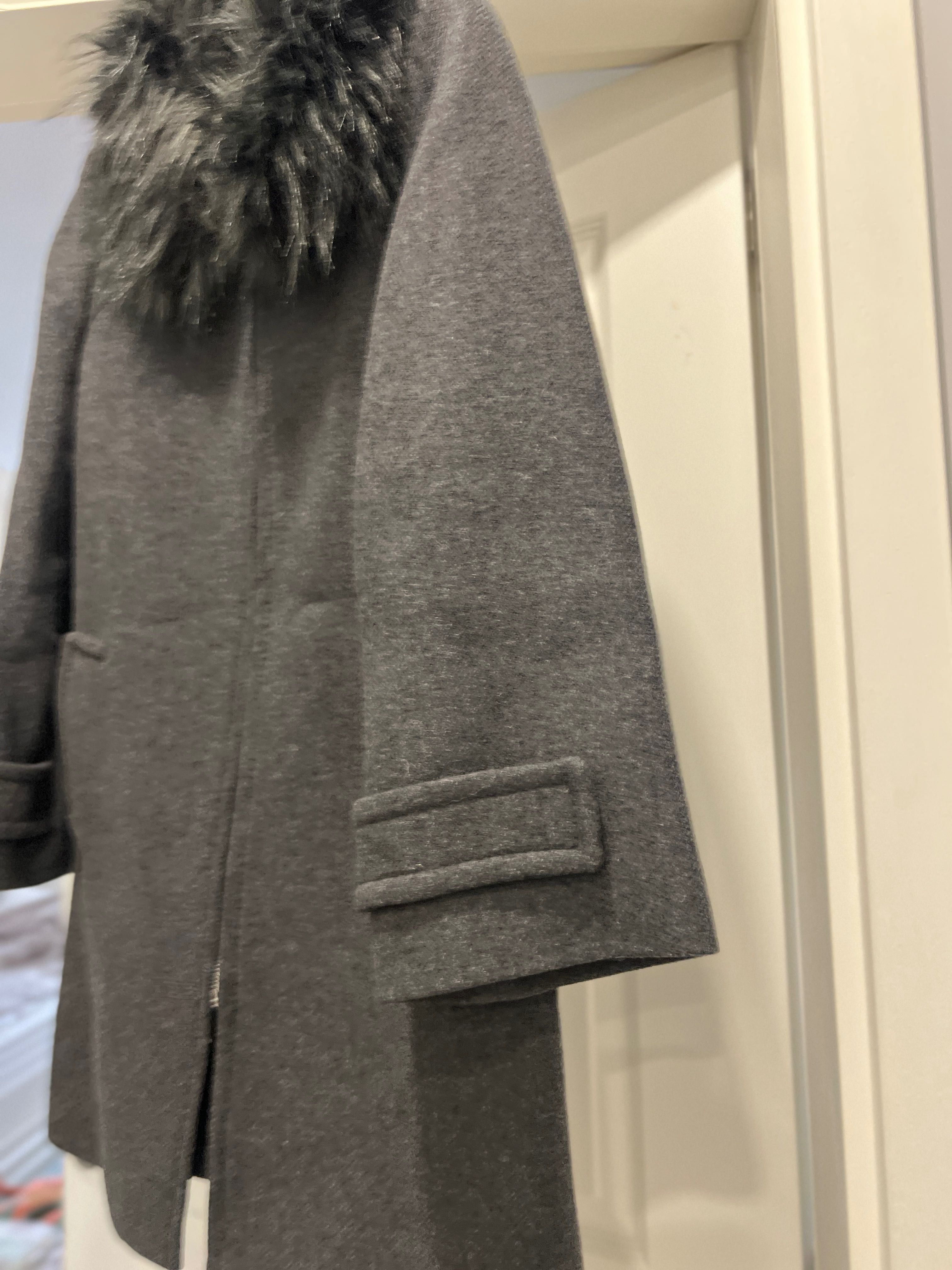Палто Zara XS съдържание на вълна