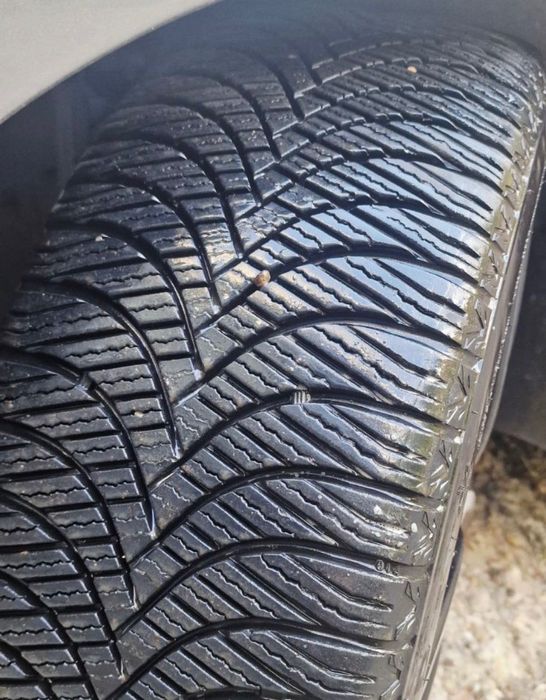 Всесезонни гуми GOODRIDE - 225/40/R18