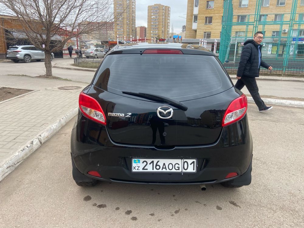 Продается Mazda 2