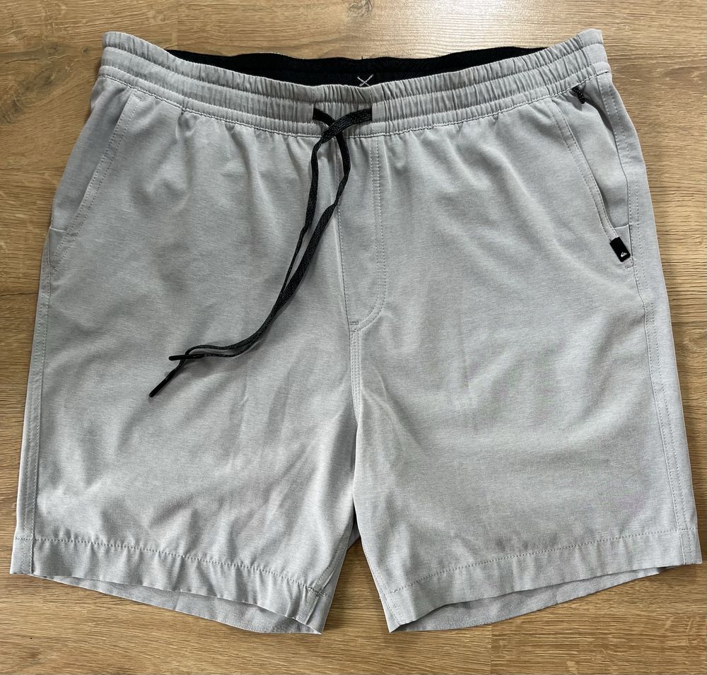 Superdry къси панталони размер 34
