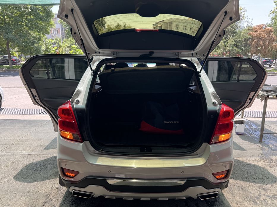 Продам Chevrolet Tracker 1 Primer 2018 пробег 63000
