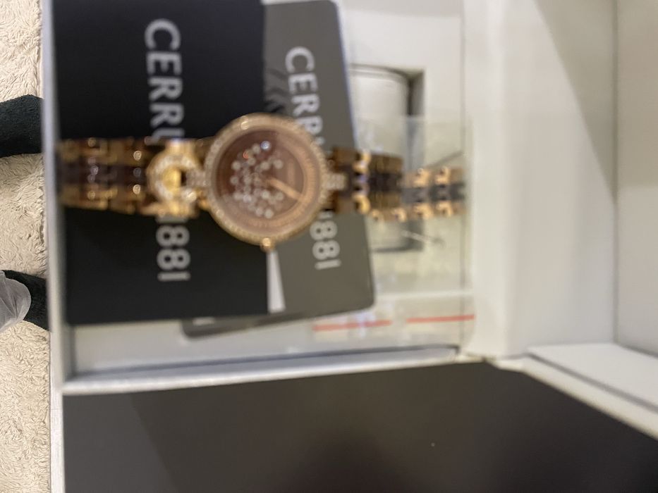 Дамски часовник Cerruti