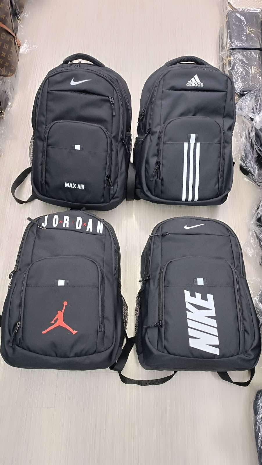 Ученическа раница NIKE