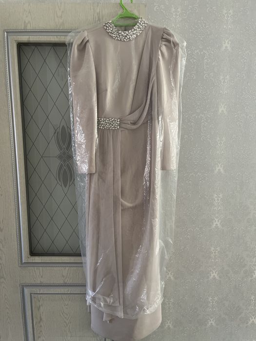 Койлек сатылады тап таза адеми койлек бир рет киилген еш жери булинбен