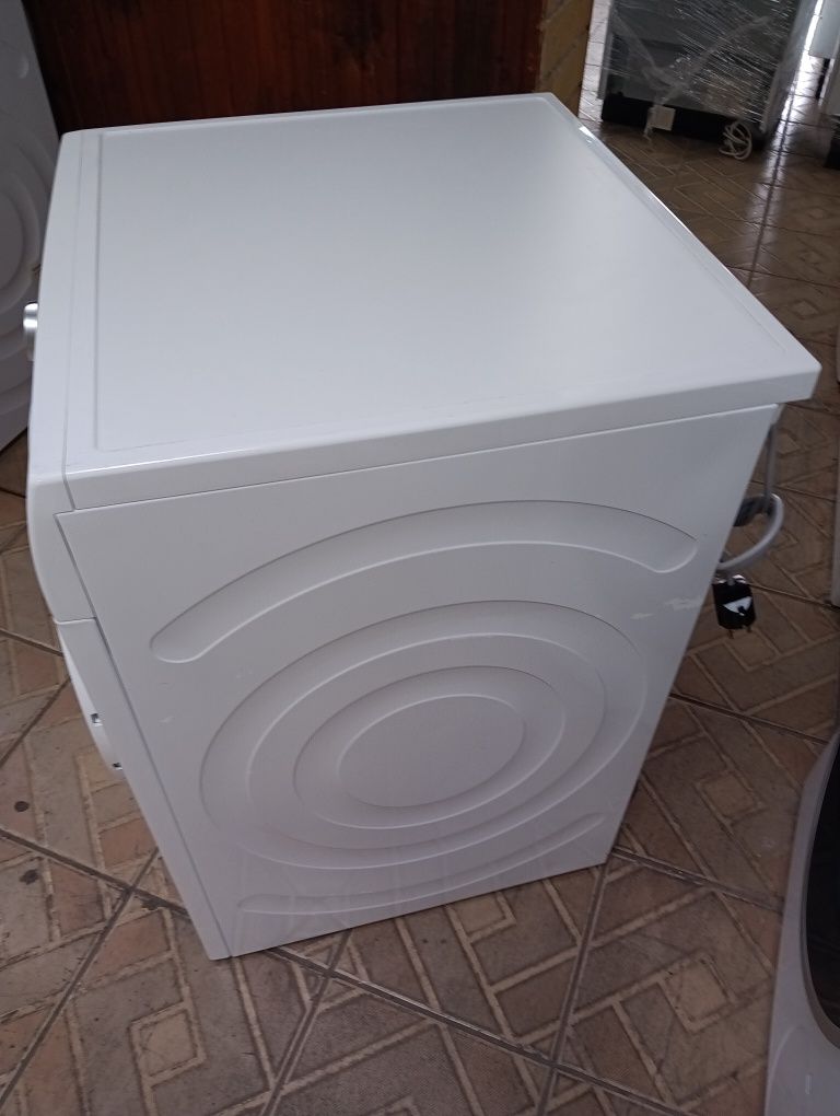 Сушилня с термопомпа Сименс Siemens IQ 500 A+++ 8кг 2 години гаранция!