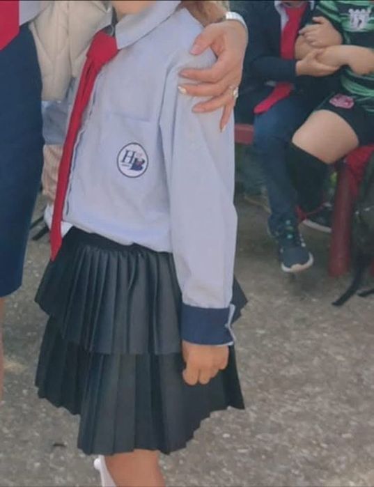 Детска кожена пола от Майорал