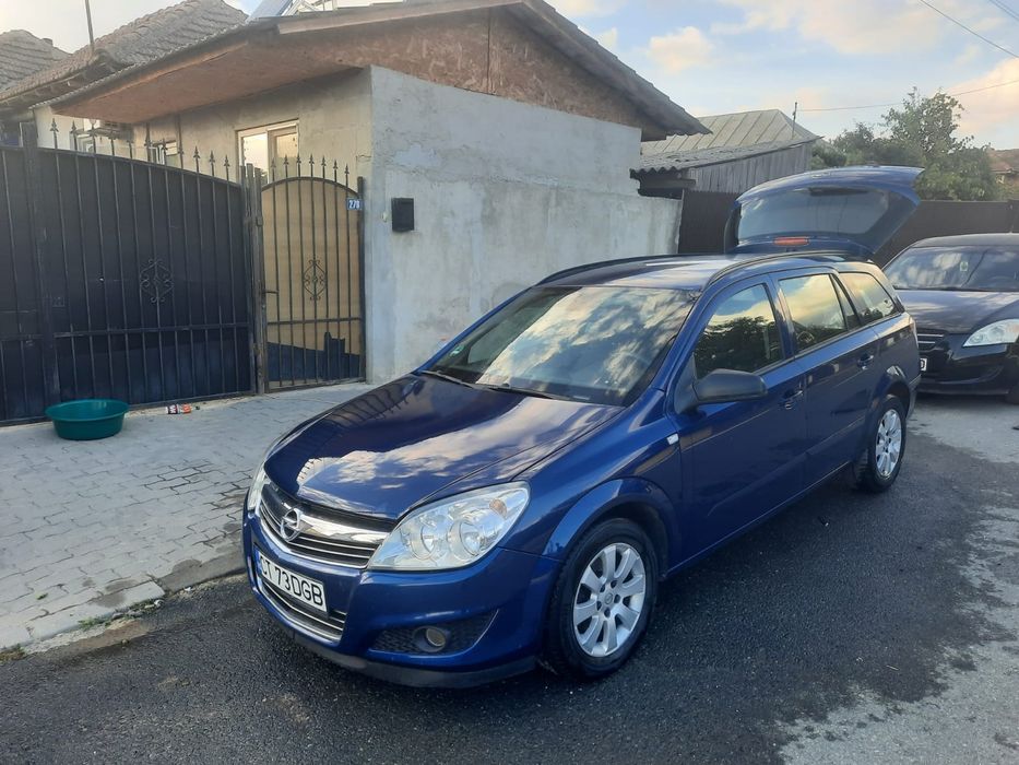 Vând Opel Astra H