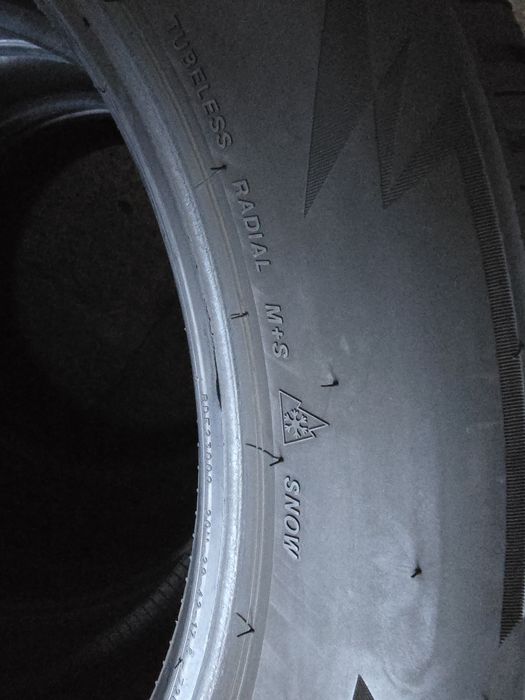 Bridgestone 255/55 R20 110V MS iarnă