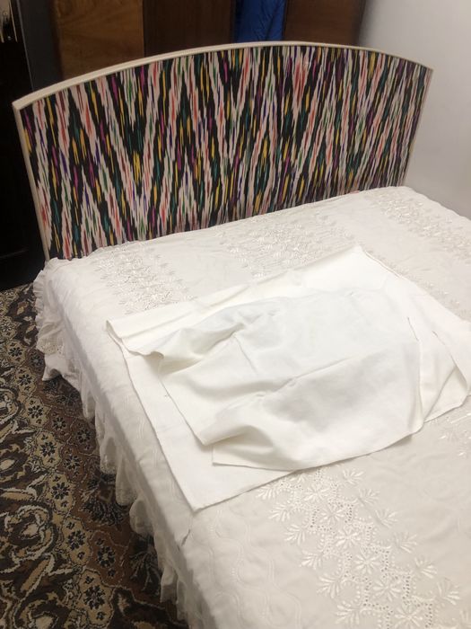 Продаю спальную куровать б/у