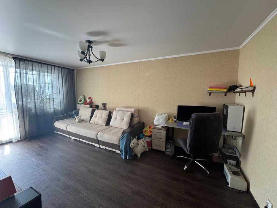 Продам 2 комнатную квартиру дом ТД Ажара