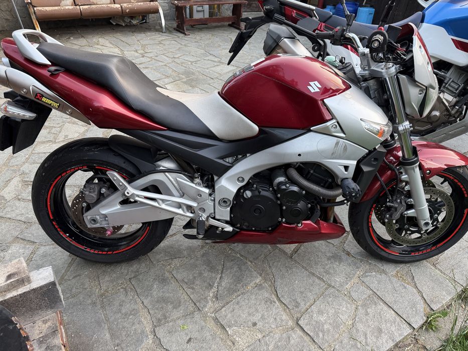 Vand /schimb cu enduro suzuki gsr 600 2007