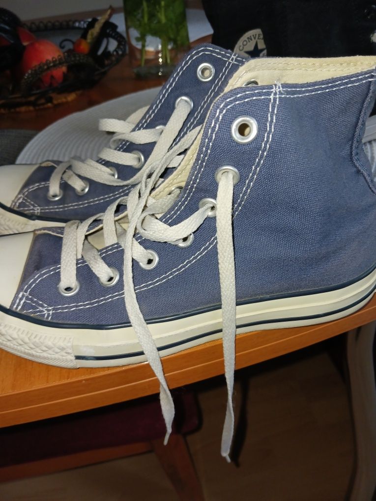 Цената е за трите чифта-Puma,Converse 37-38