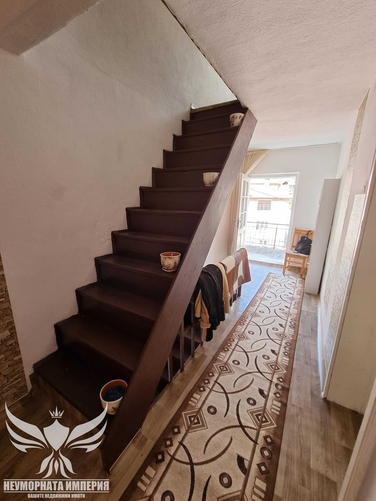 Продава се Къща в с. Забърдо, Област Смолян - 225 кв.м за 227 €/кв.м - Снимка #10