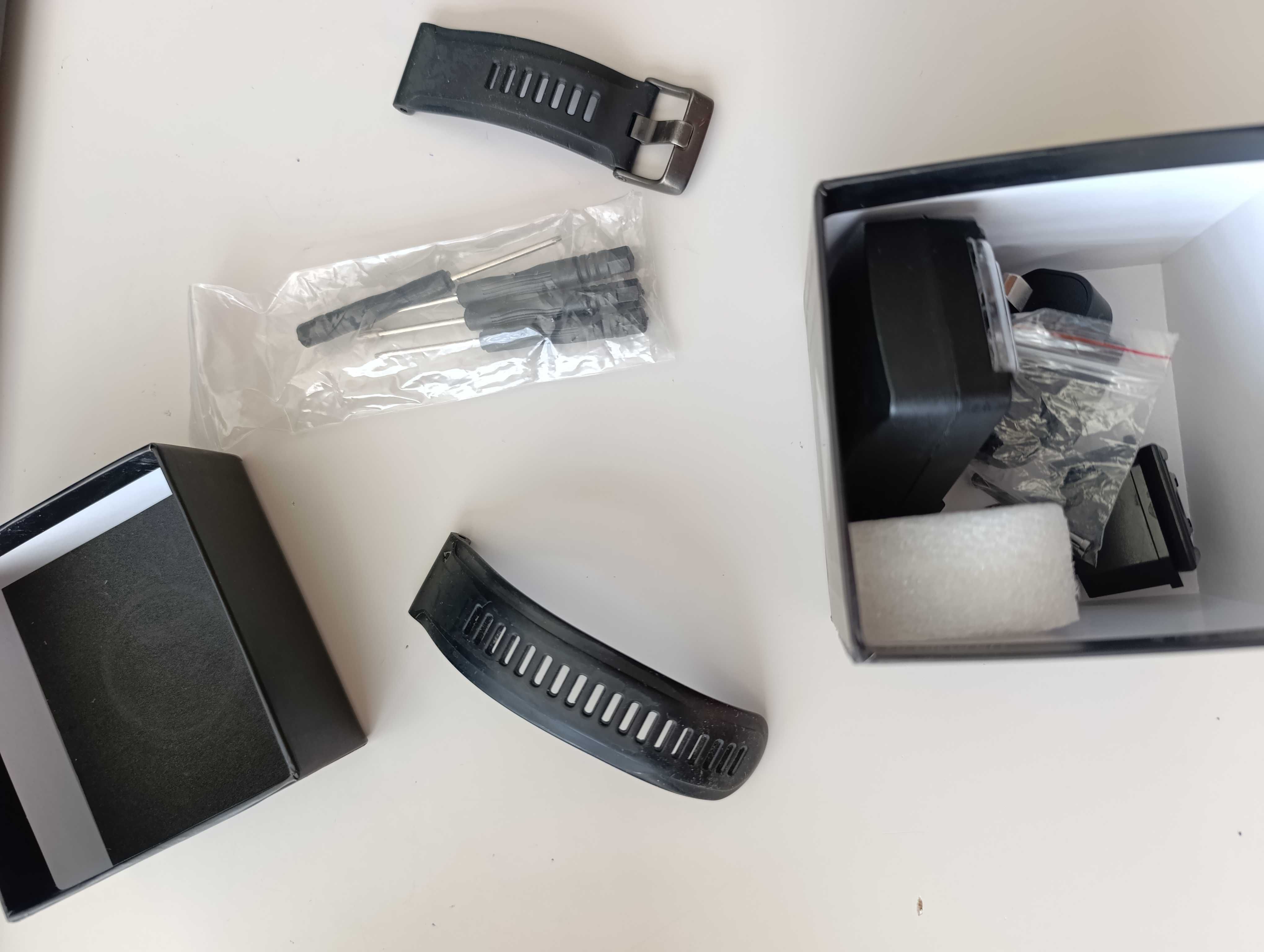 Часовник GARMIN Fenix 3 Saphire