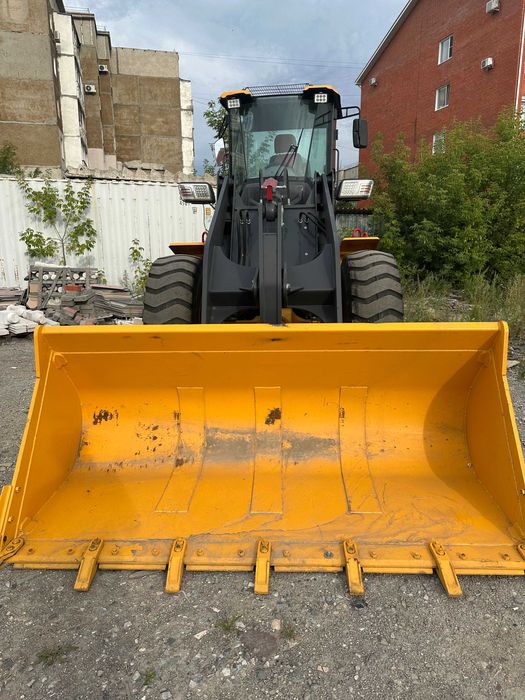 Фронтальный погрузчик, Новый ZL998