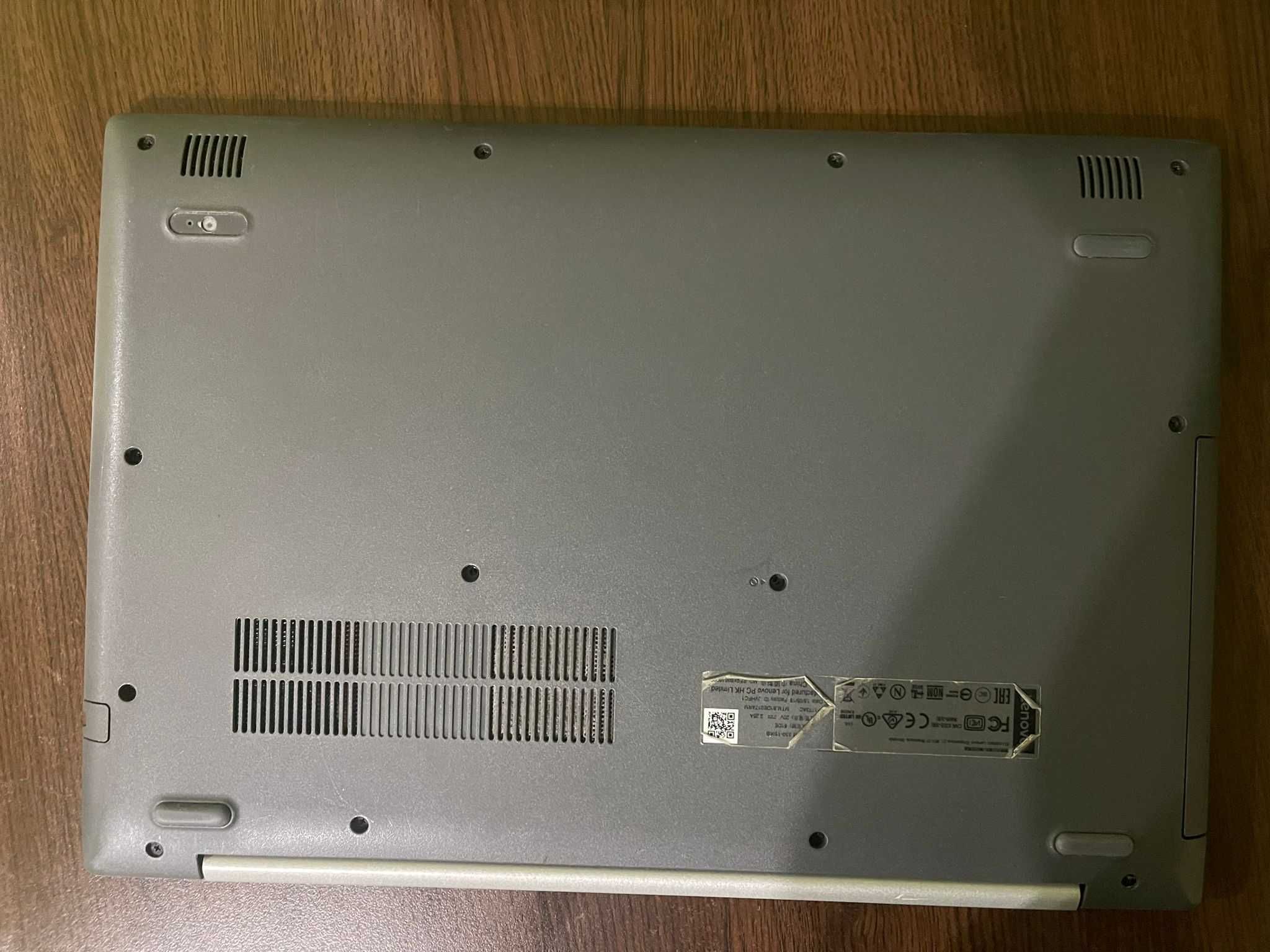 Lenovo Ideapad 330-15IKB, i5-8250U, 12GB Ram, SSD, Windows 10 Pro