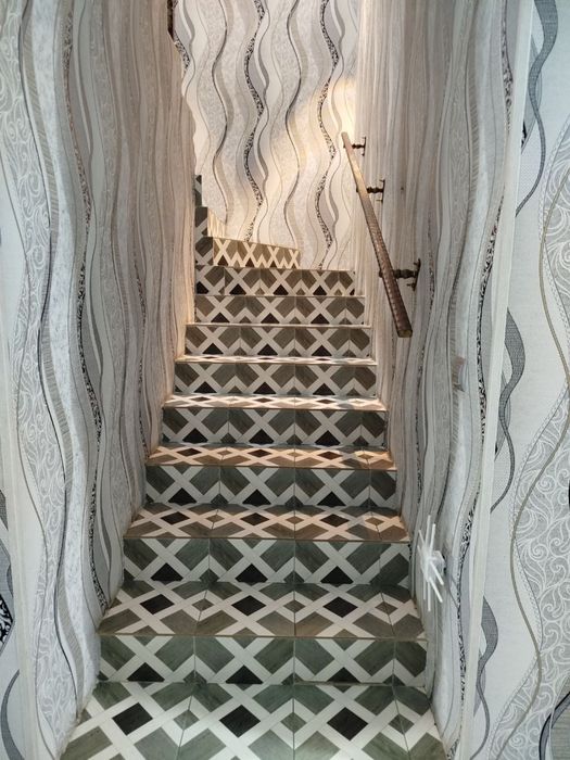 Сергели мошина бозор, напротив машинного базара 2 сотки